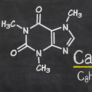 Chloroacetic acid is used in the pharmaceutical industry to prepare intermediates for the synthesis of caffeine, epinephrine, aminoacetic acid, vitamin B6, chlortetracycline, etc